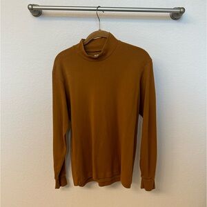 Uniqlo mock neck sweater